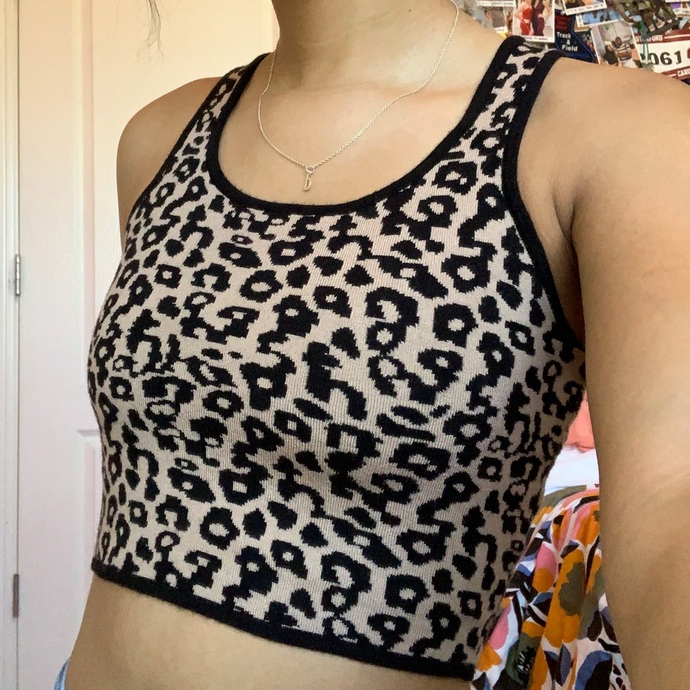 KENDALL & KYLIE Leopard Print Tank!